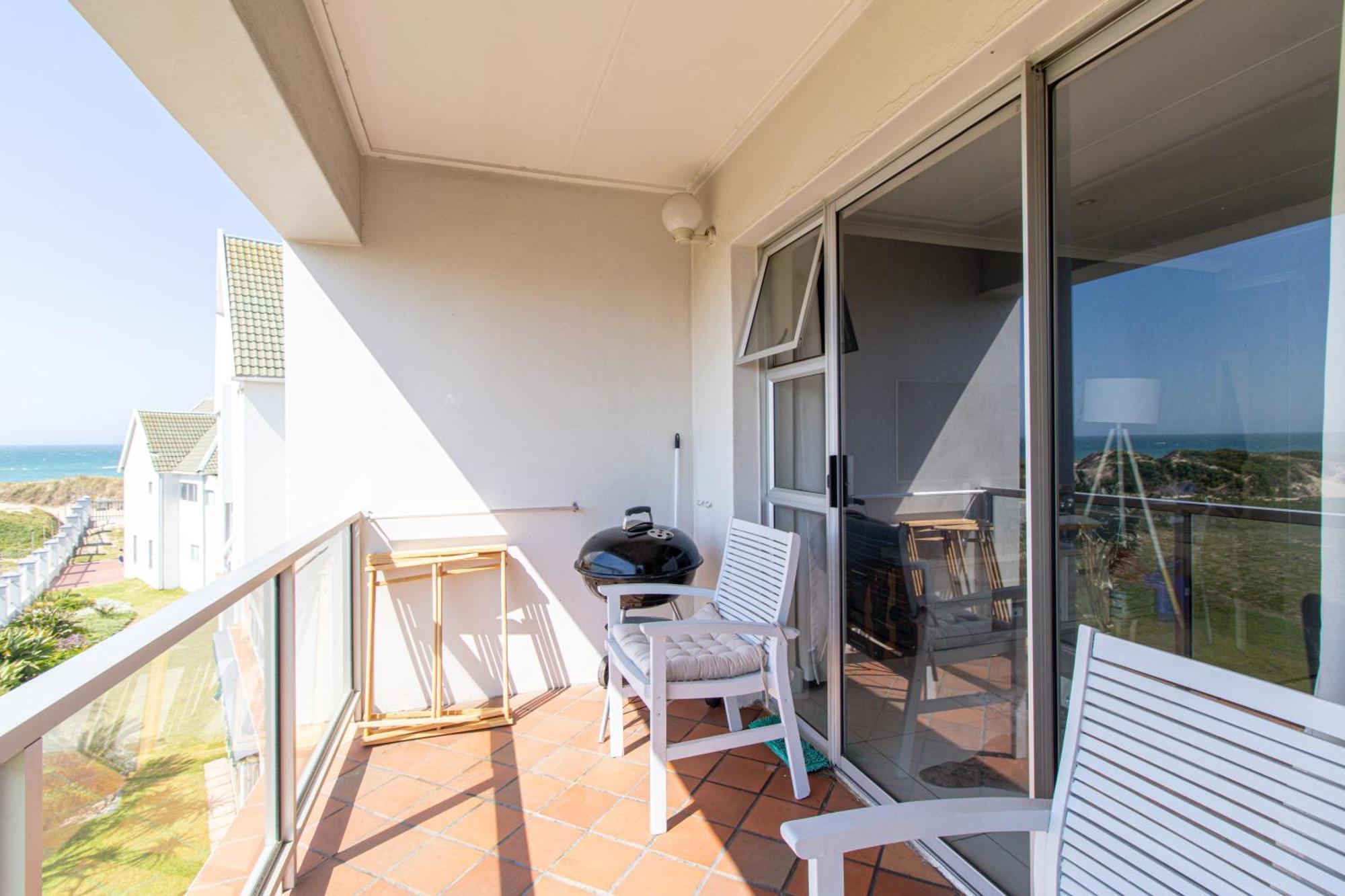 Modern Seaview Apartment Порт-Элизабет Экстерьер фото